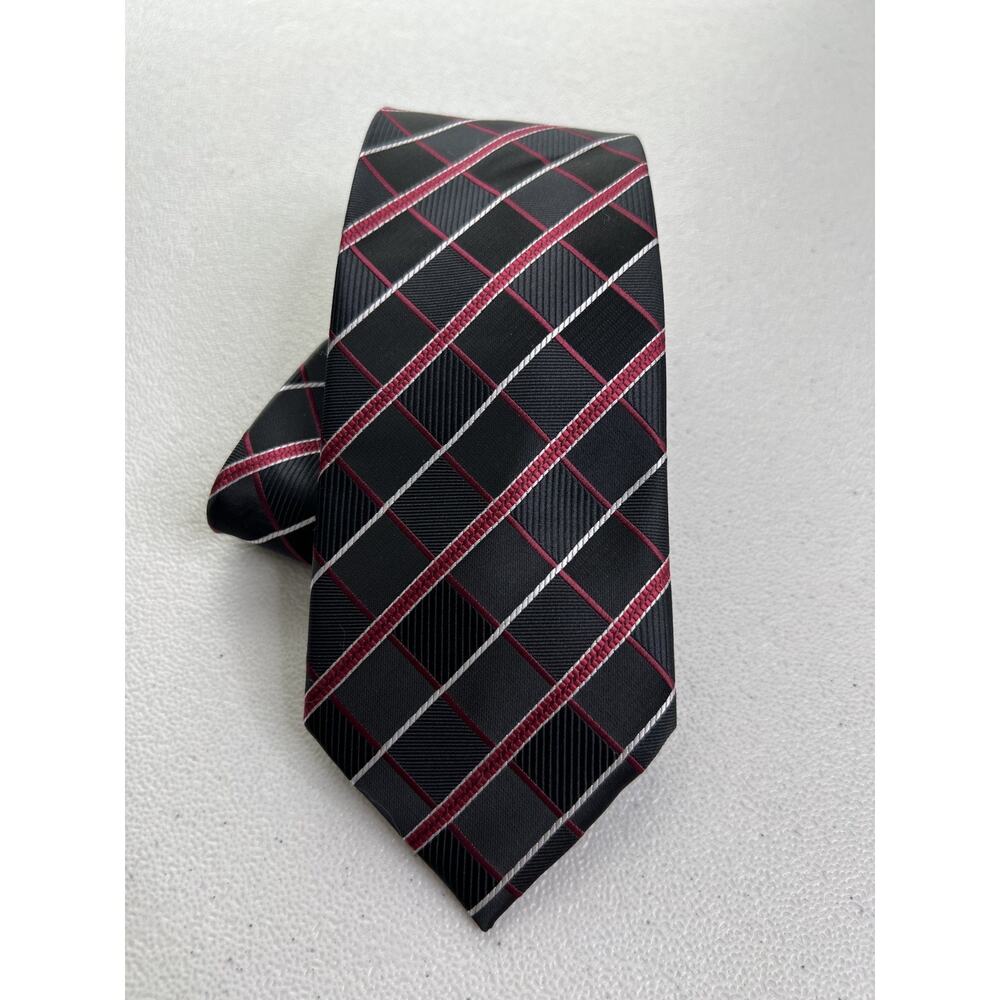 Alexander Julian Colours Black, Red, Gray Plaid Pattern Handmade Tie NWOT